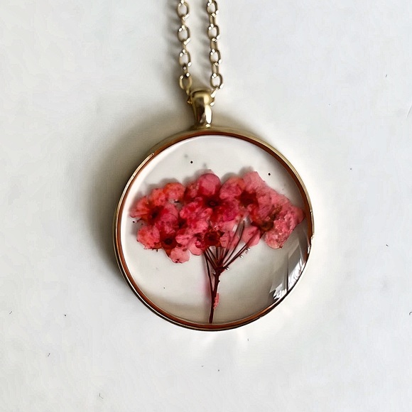 Red Maple Pressed Flower Necklace - Picture 2 of 5